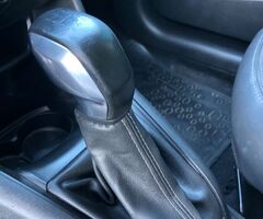 Peugeot 208 1.6 Feline Pack Cuir 2015 - Imagen 2