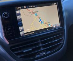 Peugeot 208 1.6 Feline Pack Cuir 2015 - Imagen 3