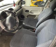 Renault Clio 2 F2 RN 1.6 Expression 2006 - Imagen 4