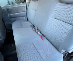 Toyota Hilux 2010 4x2 – Motor 3.0 - Imagen 9