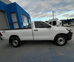 Toyota Hilux DX 4x4 cabina simple modelo 2021 - Imagen 10