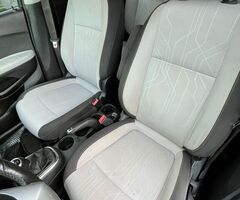 Chevrolet Tracker LTZ 1.8 modelo 2018 - Imagen 8