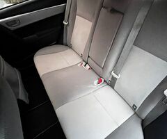 Toyota Corolla XEI MT6 Mod 2018 - Imagen 6