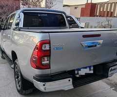 Toyota Hilux SRX 4x2 Automática MOD 2023 - Imagen 9
