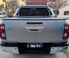 Toyota Hilux SRX 4x2 Automática MOD 2023 - Imagen 10