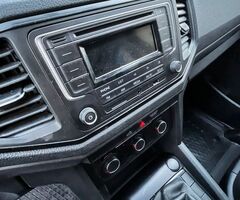 Volkswagen Amarok Trendline 140 Mod2022 - Imagen 9