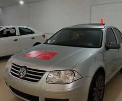 VOLKSWAGEN BORA 1.9 TDI - Imagen 4