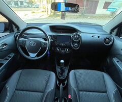 Toyota Etios XLS 1.5 2022 - Imagen 4