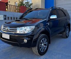 Toyota Sw4 SRV 7 Asientos cuero Mod 2009