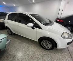 Fiat Punto 1.4 Attractive MOD 2013 - Imagen 2