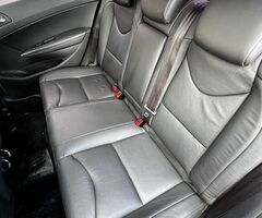 PEUGEOT 408 Allure NAV 2.0 - Modelo 2013 - Imagen 6