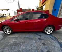 PEUGEOT 408 Allure NAV 2.0 - Modelo 2013 - Imagen 9