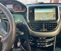Peugeot 208 Feline 1.6 Mod 2013 - Imagen 4