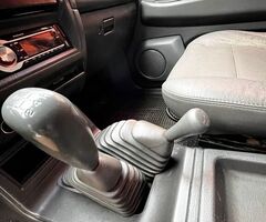 Mitsubishi L200 2.5 Sport Hpe Cab Doble 4x4 MOD 2006 - Imagen 7
