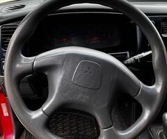 Mitsubishi L200 2.5 Sport Hpe Cab Doble 4x4 MOD 2006 - Imagen 8