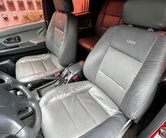 Mitsubishi L200 2.5 Sport Hpe Cab Doble 4x4 MOD 2006 - Imagen 9