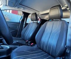 Peugeot 208 1.6 Feline tiptronic MOD 2022 - Imagen 6