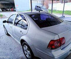 Volkswagen Bora TDI 1.9 Mod 2010