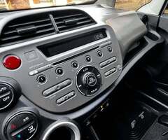 Honda Fit EXL MT Mod 2010 - Imagen 6